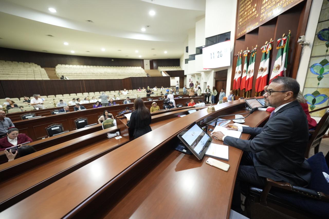 Congreso de Sinaloa recibe informe financiero del Fondo Auxiliar para la Administración de Justicia de parte del Supremo Tribunal de Justicia del Estado de Sinaloa