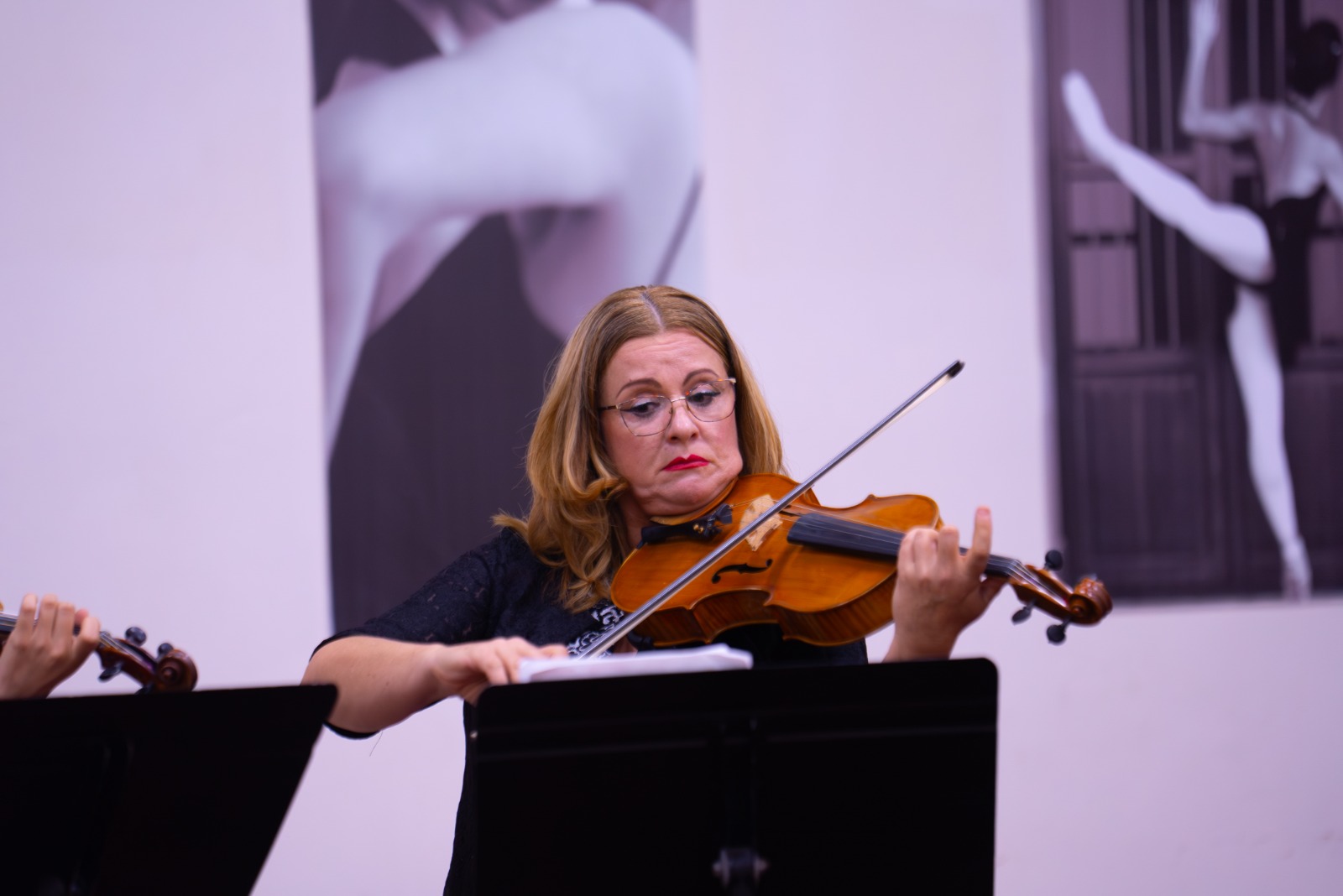 La violinista Nina Farvarshchuk alista su participación en el primer Festival de Cuerdas de Mazatlán 2026