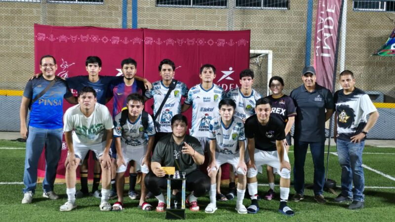 Logra Florería Gary’s el campeonato en la Primera Fuerza de Lomas del Ébano