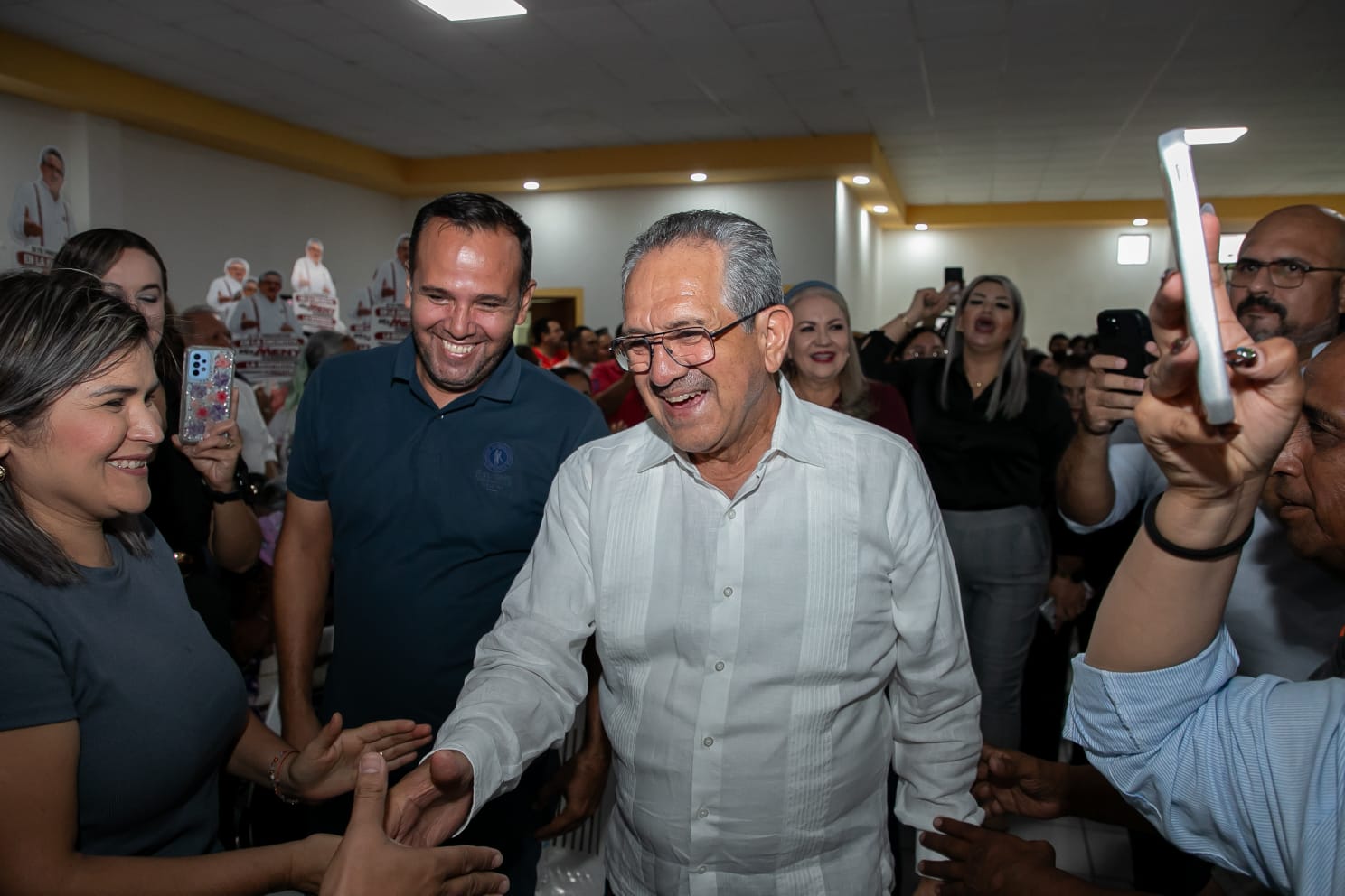 «El Meny» Busca la Coordinación por Mazatlán