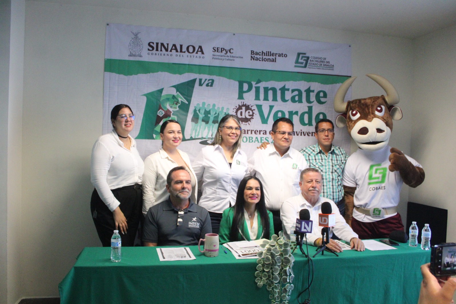 Cobaes Píntate de Verde