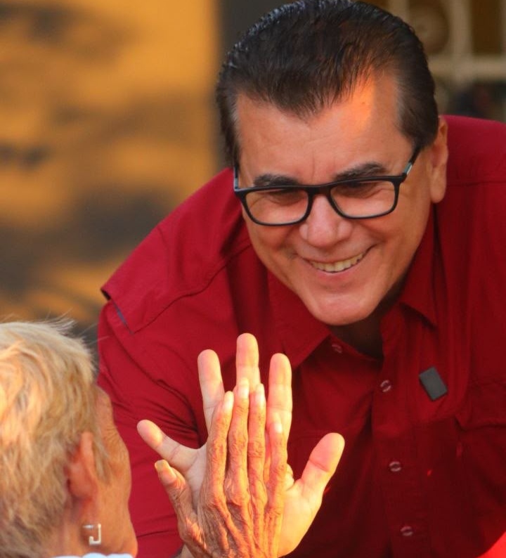 Recorre Edgar González Casa por Casa la Genaro Estrada