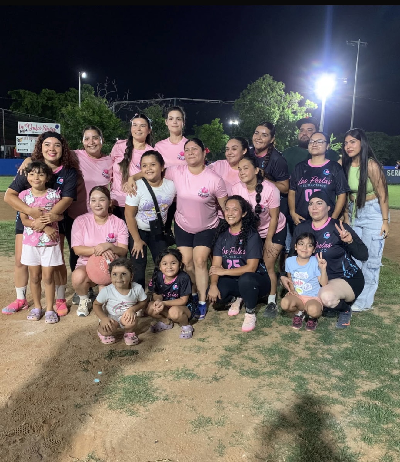 Gran juego de Futbeis femenil en los campos del Muralla 