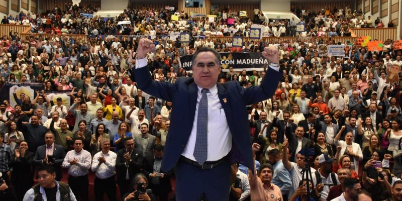 Ratifica el Consejo Universitario triunfo del doctor Jesús Madueña Molina