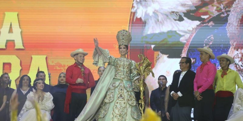 ¡Mazatlán corona a Mariana I, Reina de los Juegos Florales del Carnaval Internacional 2026!