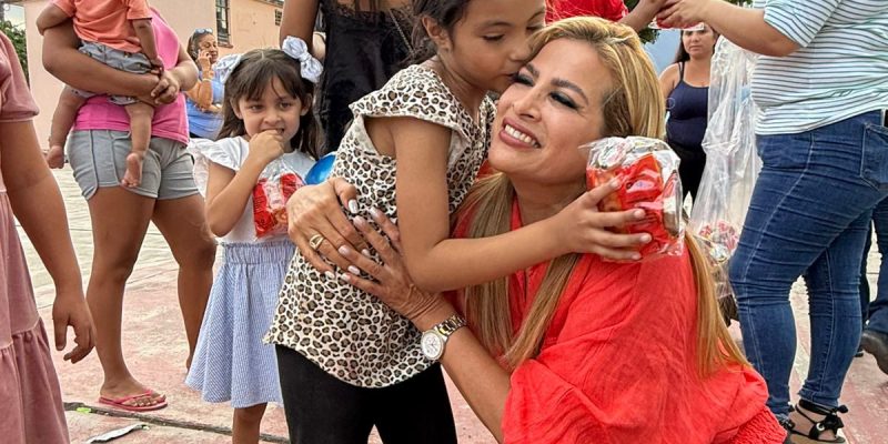 Celebran Día de la Niñez en Infonavit Playas de Mazatlán