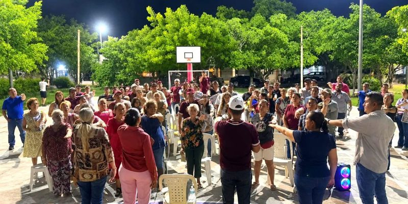 Juan Carlos Patron Toma Protesta a Otro Comité