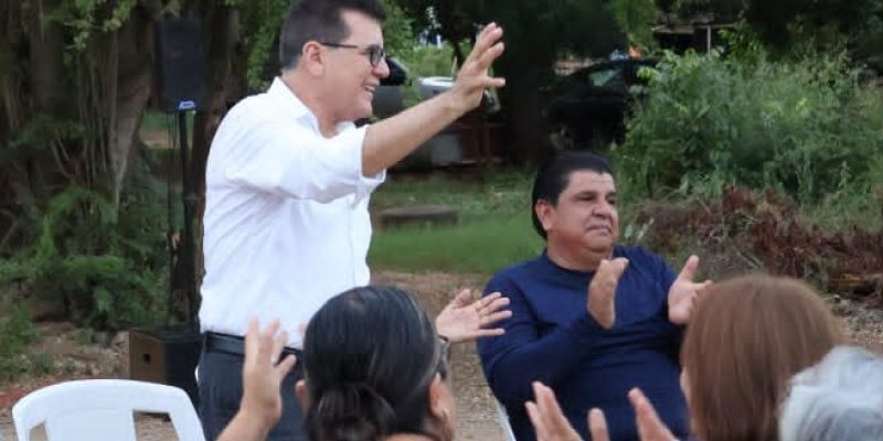 Vecinos de la Buenos Aires cobijan a Edgar González en Asamblea Informativa