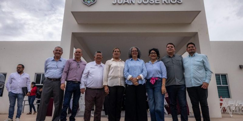 Recorrió Graciela Domínguez instalaciones del Ayuntamiento de Juan José Ríos
