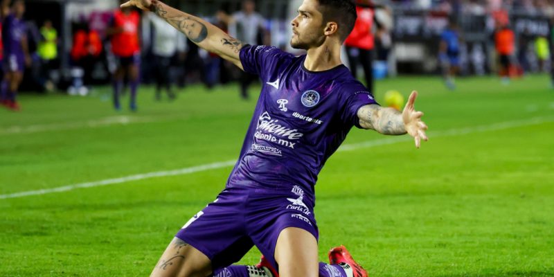 Empatan Mazatlán y chivas 1-1