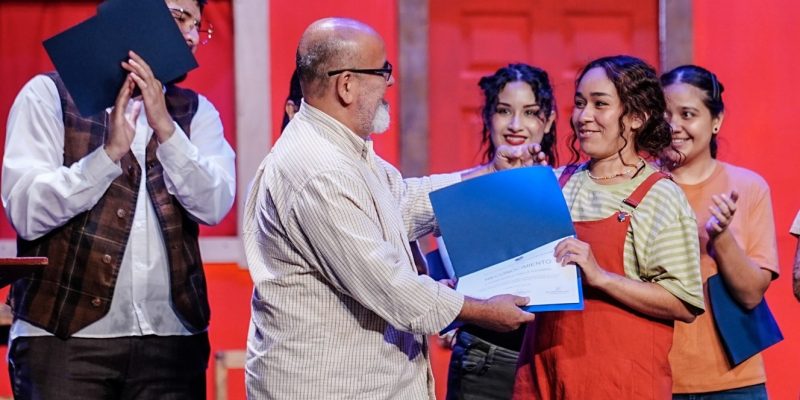“Antenas” marcará el debut como dramaturga de la actriz mazatleca Giselle A. Rosas